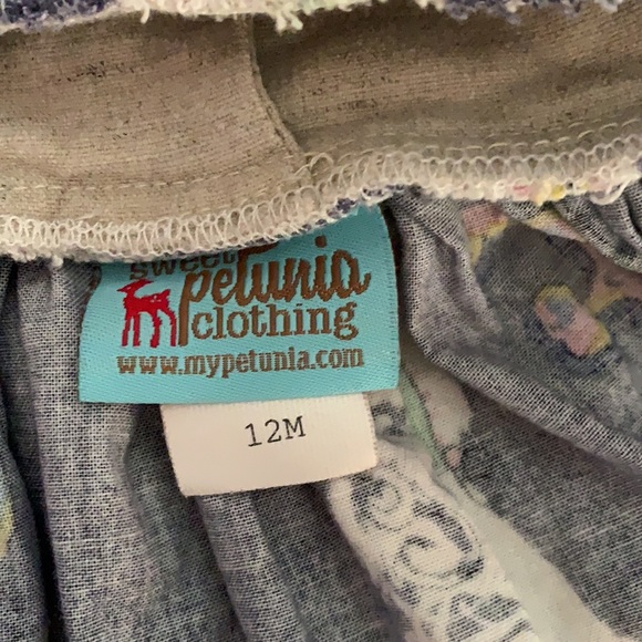 Dress - Picture 3 of 3